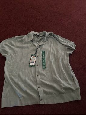 DKNY Sage Green Short-Sleeve Button-Down Knit Shirt